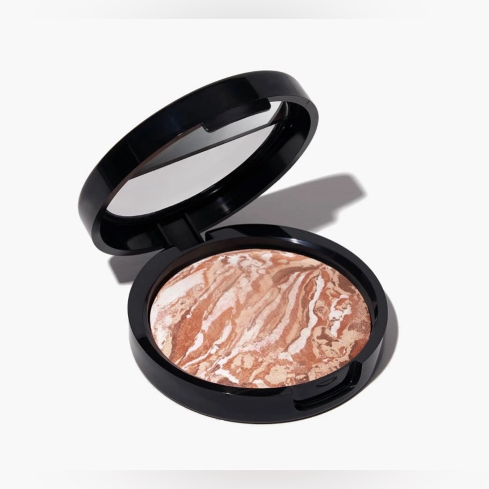 🤎NWT Laura Geller Baked Bronze -N-Brighten Multipurpose Bronzer